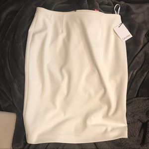 NWT Calvin Klein white pencil skirt